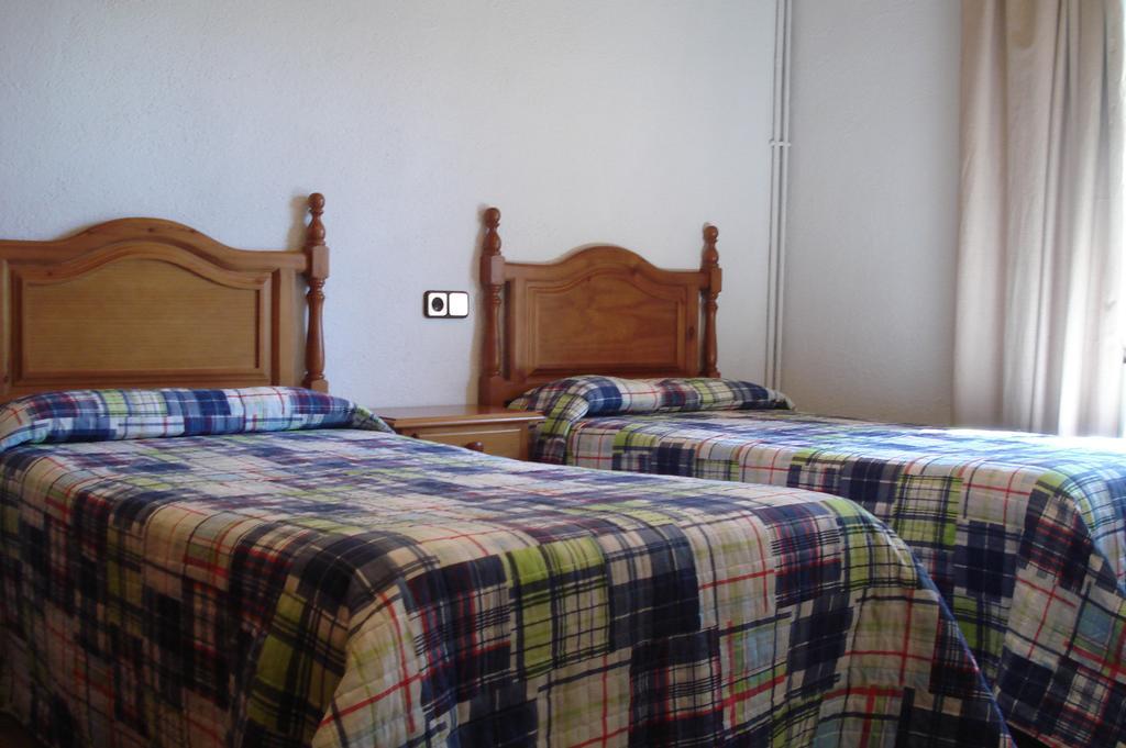 Apartaments Pont Romanic 埃斯波特 客房 照片