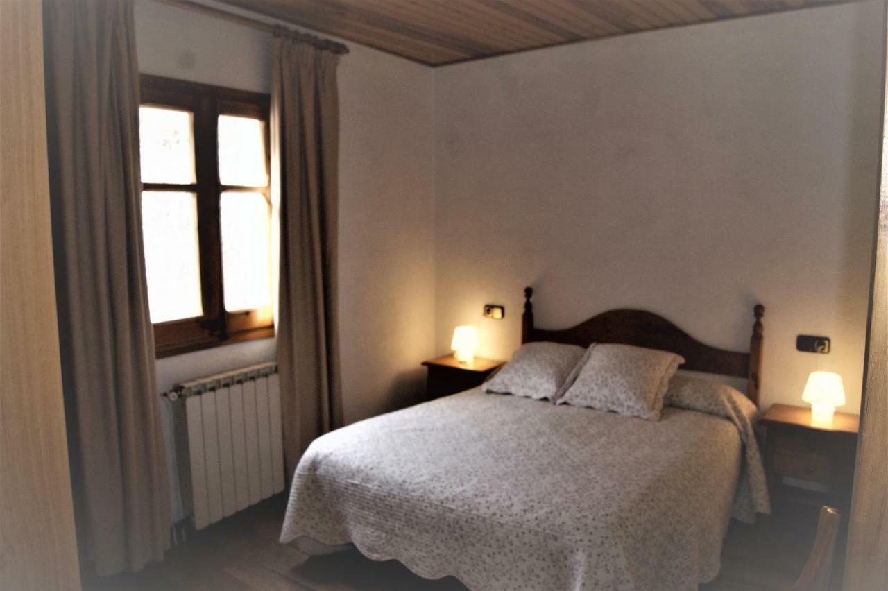 Apartaments Pont Romanic 埃斯波特 外观 照片